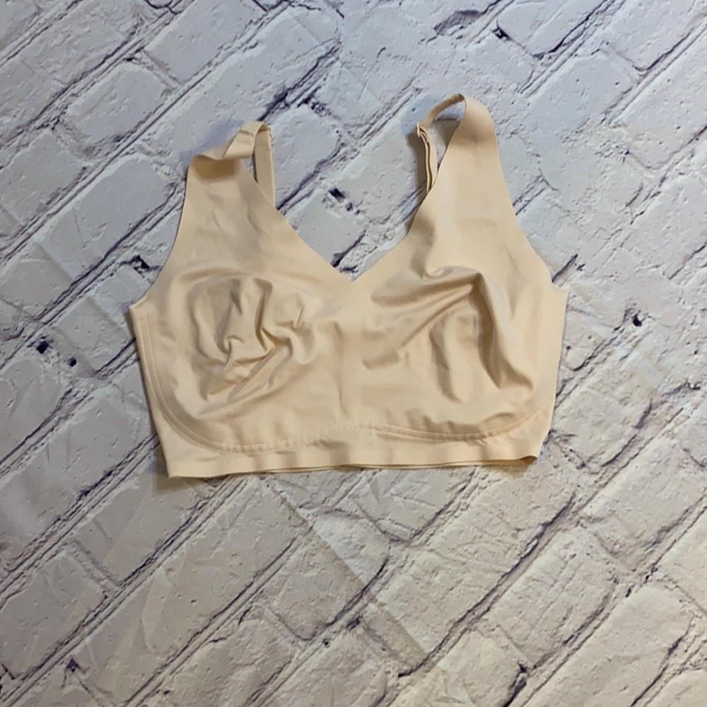 Ruby Ribbon pale sz 32 second skin Demiette